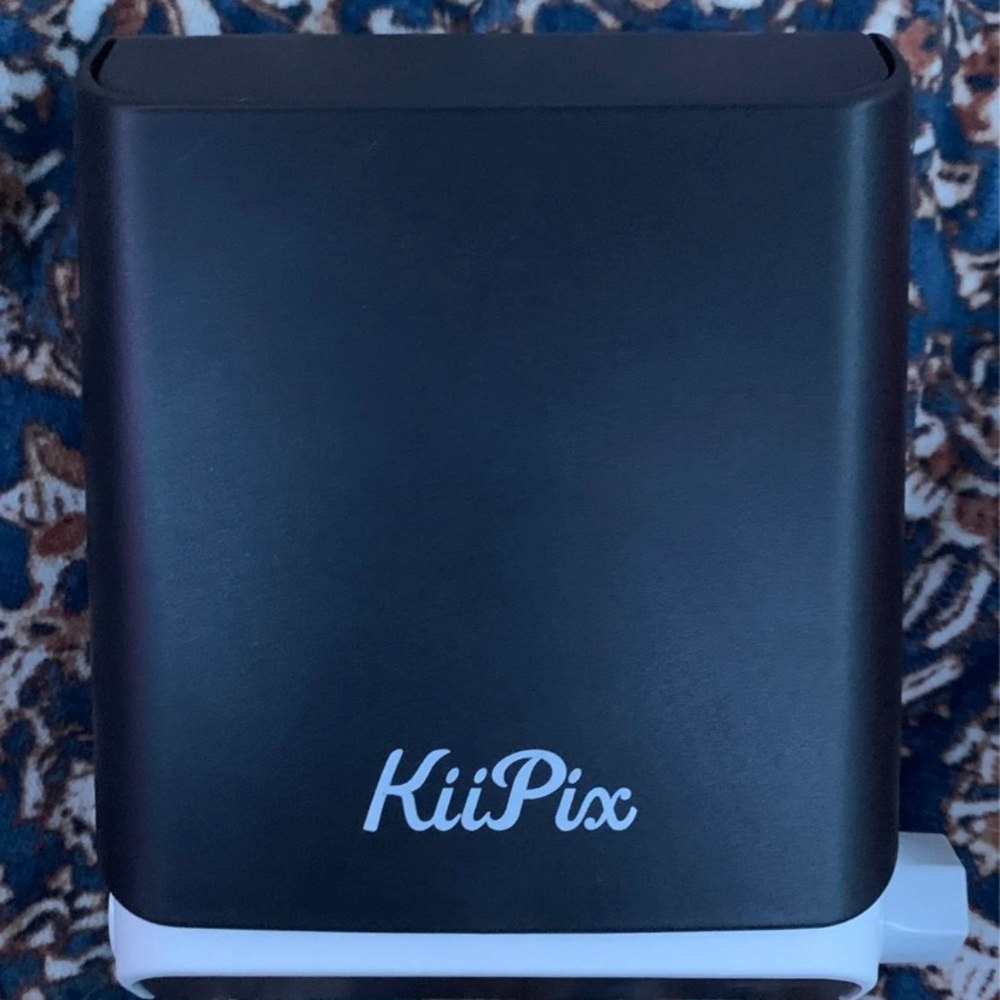 Hand held picture printer